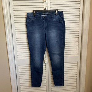 Old Navy Womens Rockstar Mid Rise Jeans Size 14 Skinny Medium Wash